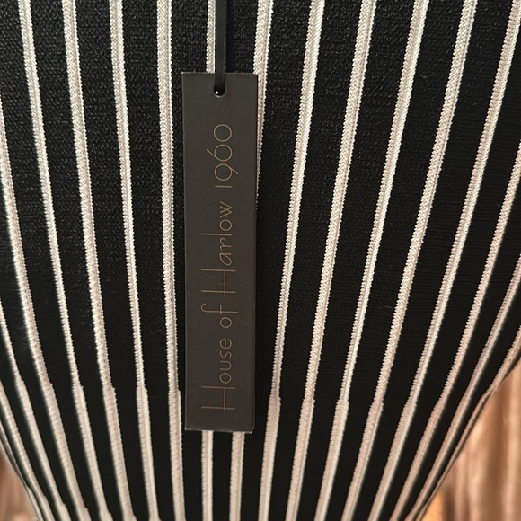 🌺🌺 NWT HOUSE OF HARLOW 1960 SKIRT SET SIZE SMALL - Picture 10 of 13